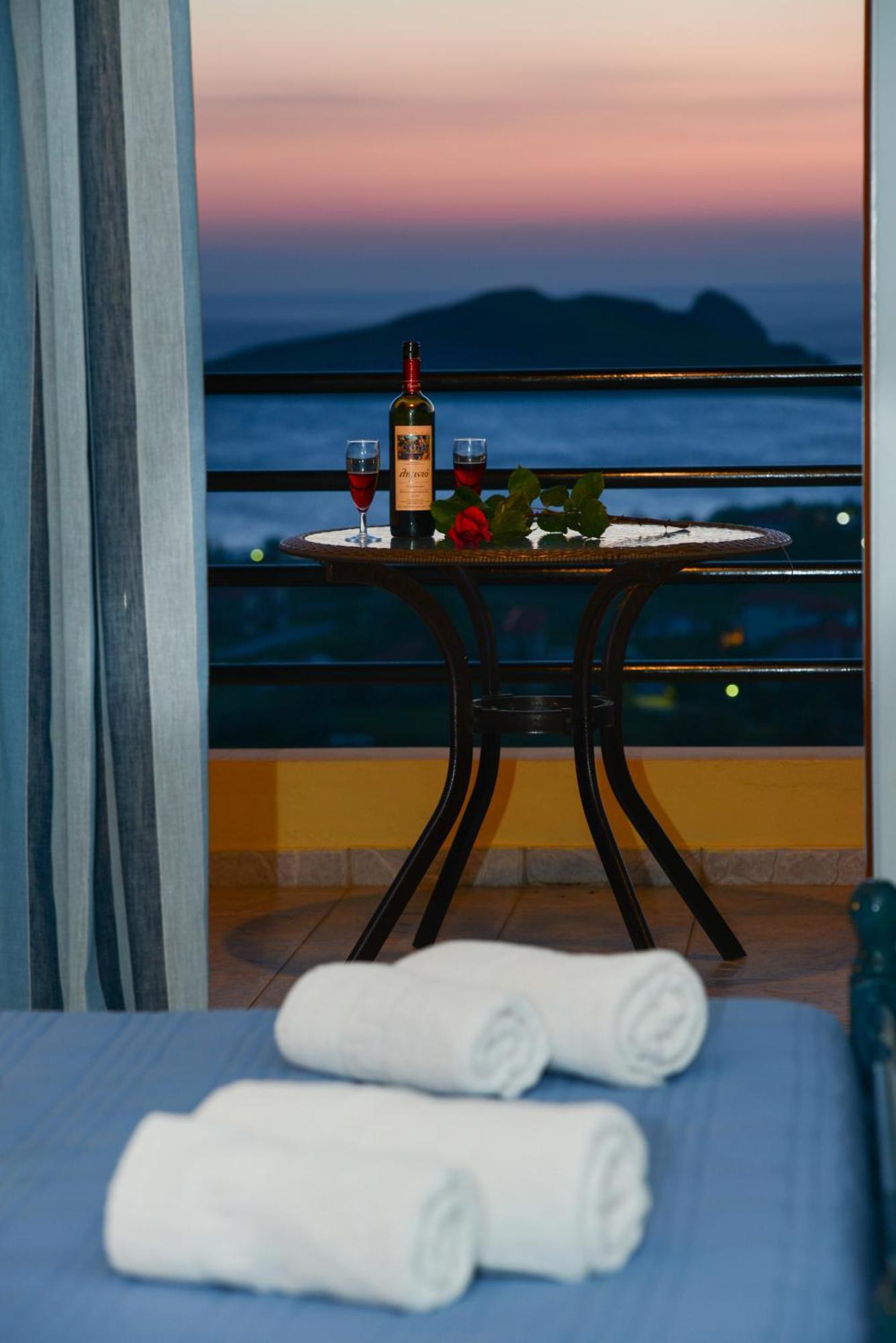 Hotel Dina - Ξενοδοχείο Ντινα Plati  Exterior foto